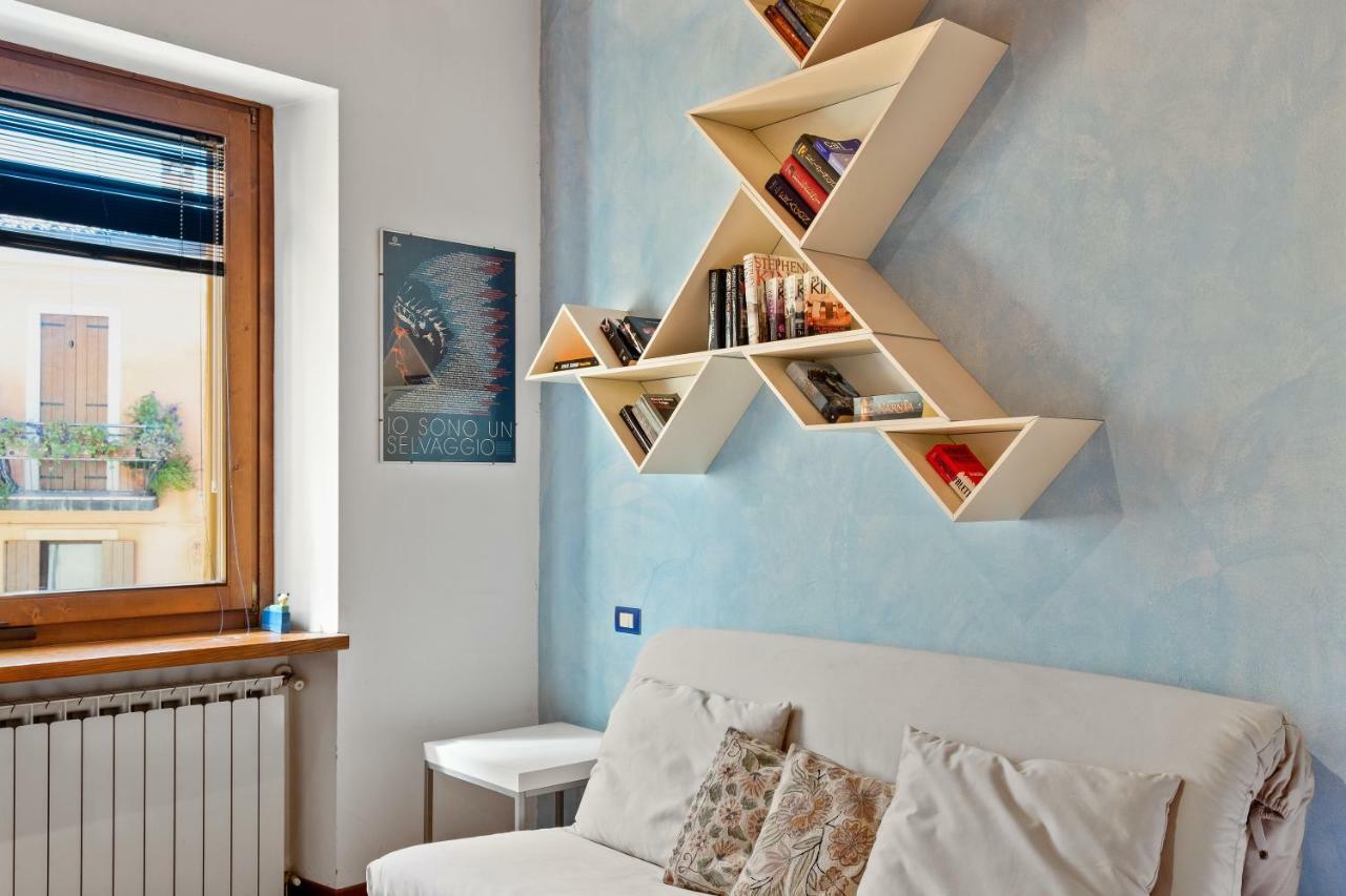 Porta Vescovo Colourful Flat Appartamento Verona